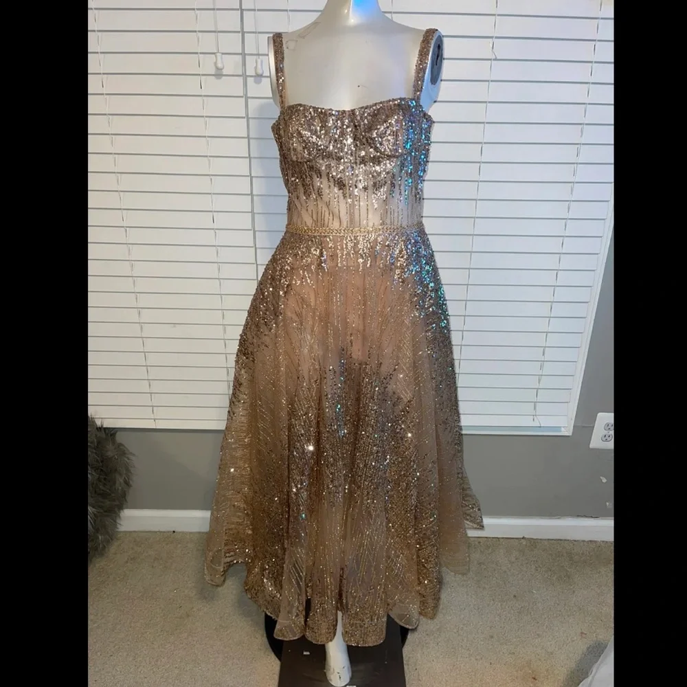 New Bronx and Banco
Mademoiselle Midi Dress - Picture 6 of 8